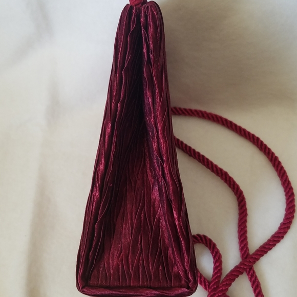 NWOT NaRaYa Purse - Picture 4 of 9